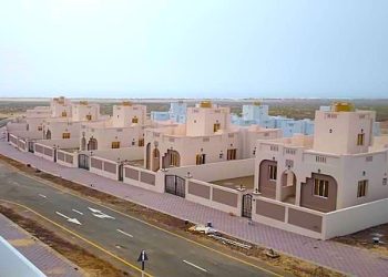 تسليم 26 وحدة سكنية في منطقة “سارج” بجعلان بني بوعلي