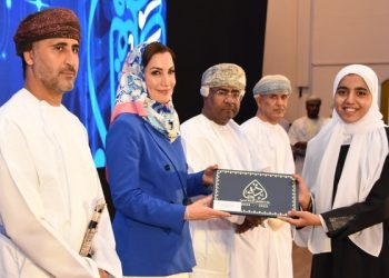 تكريم الفائزين بجائزة “أوميفكو” للإجادة العلمية