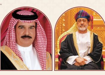 جلالة السلطان المعظم يهنئ ملك البحرين