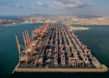 الناتج المحلي الإجمالي بالأسعار الجارية لسلطنة عُمان يرتفع بنسبة 2.7 %