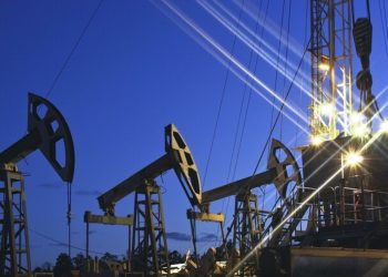 أسعار النفط تتراجع