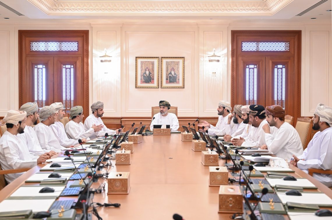 مكتب “الشورى” يستعرض رد وزير العمل حول آلية توظيف الباحثين عن عمل.. فماذا تضمن؟