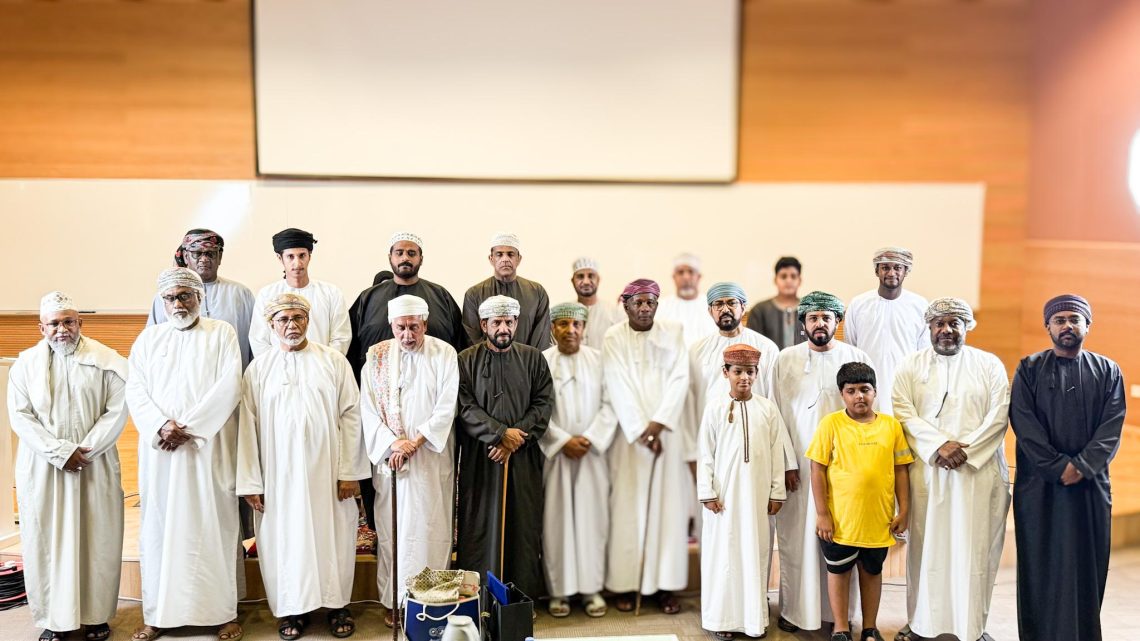 “صالون مجان الأدبي” يسلط الضوء على العادات الرمضانية في ظفار