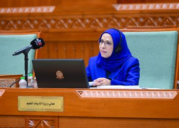 أصحاب السعادة يؤكدون على: زيادة أعداد المدارس المسائية يؤثر على جودة التعليم المدرسي..  “الشورى” يناقش بيان وزيرة التربية والتعليم