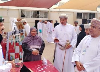 “جامعة التقنية بإبراء” تنظم يومًا مفتوحًا لتكريم المجيدين واستعراض الأنشطة الطلابية