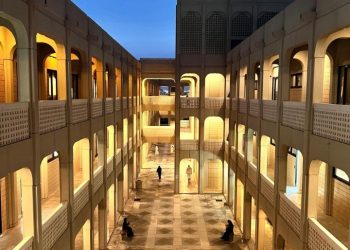 كلية الآداب بجامعة السلطان قابوس تستعد لإطلاق “أيام الآداب الثقافية” 
