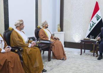 سلطنة عُمان والعراق تبحثان تعزيز العلاقات التجارية والاقتصادية