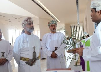 شركة طلابية تنجح في تحويل شجرة المسكيت إلى خشب عالي الجودة