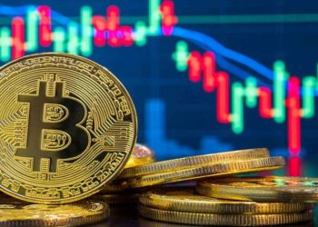 لأول مرة منذ منتصف يناير.. سعر بتكوين ينخفض لأقل من 90 ألف دولار