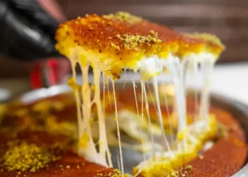 لماذا تزداد شهيتنا للحلويات في شهر رمضان؟