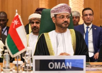 سلطنة عُمان تُشارك في الاجتماع الاستثنائي لمنظمة التعاون الإسلامي بجدة
