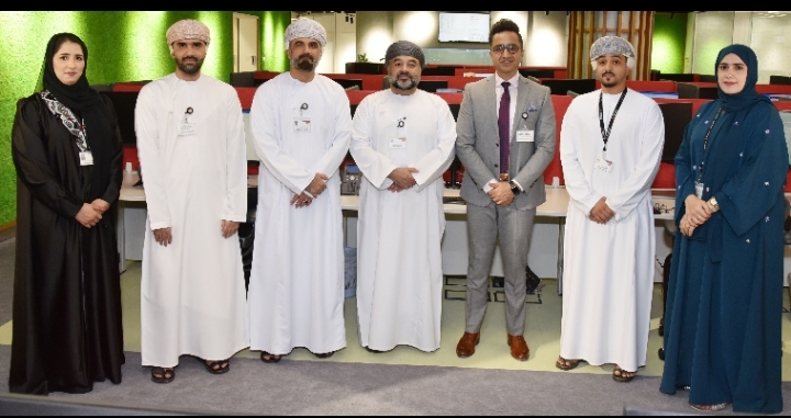 تتويج مركز اتصالات بنك مسقط بجائزة الأفضل على مستوى الشرق الأوسط