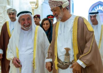 جلالة السلطان المعظم يستقبل حاكم الشارقة