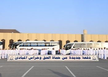 دفعة جديدة من المواطنين تلتحق بالعمل في شرطة عُمان السُّلطانية