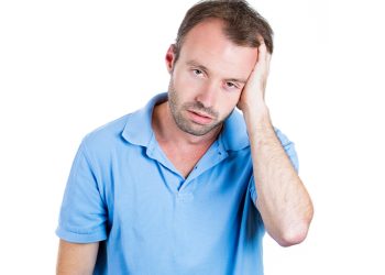 مضاعفات نقص الحديد… 5 علامات غير متوقعة تكشف معاناة جسدك