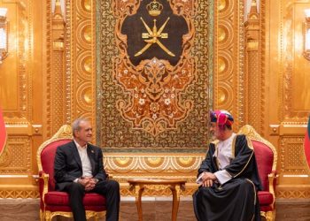 بزشكيان من مسقط: نثق بسلطنة عُمان تمامًا ونسعى لبناء شراكة اقتصادية تتجاوز النفط