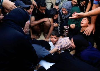 غزة: طبيبة تستقبل جثامين أطفالها الـ9 خلال عملها