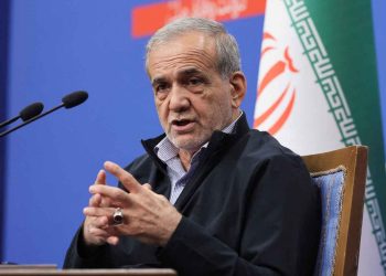 الرئيس الإيراني: زيارتي لسلطنة عمان نقطة تحول في تعميق العلاقات الشاملة بين البلدين