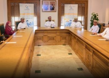 “العُمانية لحقوق الإنسان” تُدشّن “دليل حقوق القوى العاملة في القطاع الخاص” بـ 6 لغات