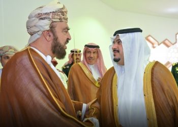 السيد أسعد يصل إلى الرياض