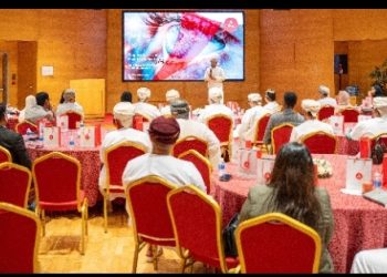 بنك مسقط ينظم حلقة نقاشية للتعريف بخدمة التفويض الرقمي للمؤسسات الحكومية والشركات 