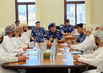 اجتماع فريق التعامل مع حوادث المواد الخطرة بمسندم