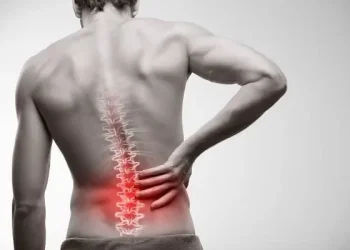 للوقاية من الآلام أسفل الظهر.. ماهي المدة المثالية للمشي؟