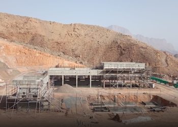 إنجاز 65 % من مشروع إنشاء شبكات توزيع المياه بولايتي عبري وبهلاء