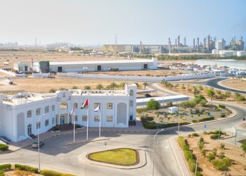 بأكثر من 9.6 مليون ريال عُماني.. صور الصناعية توطّن مشروعًا في الصناعات الكيميائية