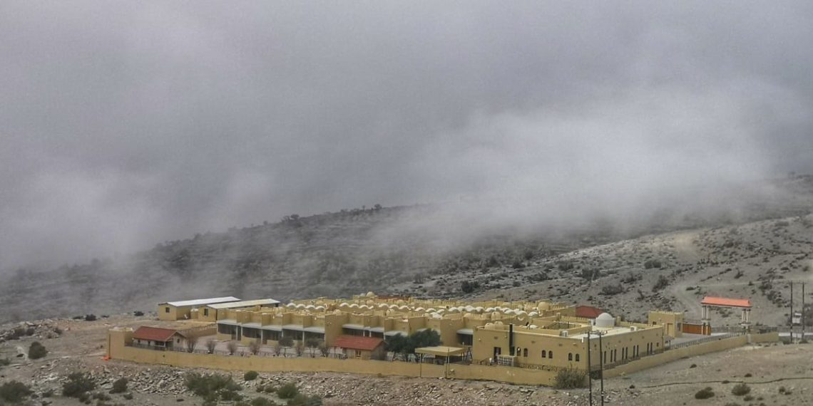 توضيح بشأن توفير الخدمات في الجبل الشرقي بولاية الحمراء