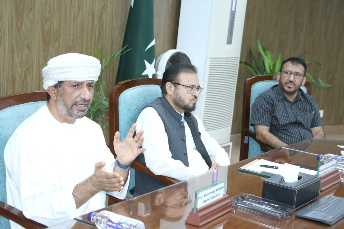 جامعة العلّامة إقبال المفتوحة تقيم فعالية “الثقافة العُمانية من أرض اللبان إلى أرض باكستان”