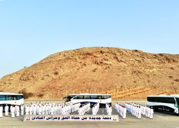 شرطة عُمان السلطانية تستقبل دفعة جديدة من المواطنين
