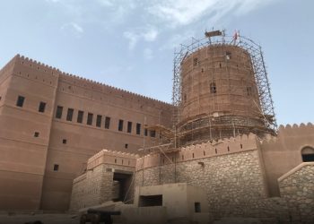 بدء أعمال الترميم لعدد من المعالم الأثرية بجنوب الباطنة