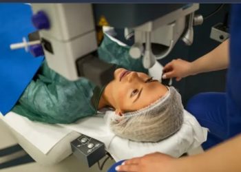 مدتها دقيقة واحدة.. تقنية جديدة لتصحيح النظر بدون ليزر