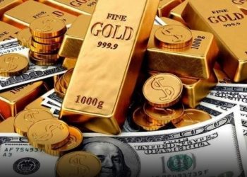 استقرار أسعار الذهب قرب أعلى مستوى في شهر مع تراجع الدولار