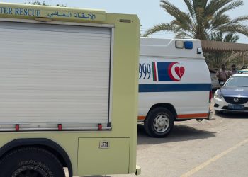 إنقاذ امرأة سقطت في بئر بولاية صحار