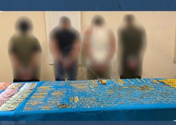 ملثمون يسرقون مصوغات ذهبية بـ150 ألف ريال.. والشرطة تنجح في ضبطهم