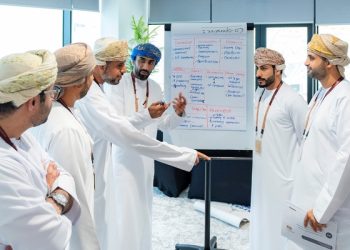 الأكاديمية السلطانية للإدارة تطلق برنامج “القيادة للشركات الناشئة”