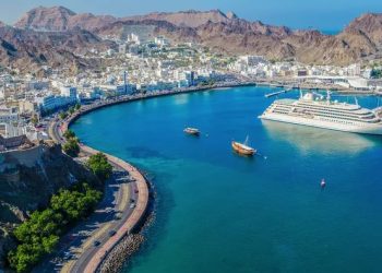خاص.. التحقيق مع أصحاب حسابات تواصل اجتماعي تنشر إساءات حول سلطنة عمان