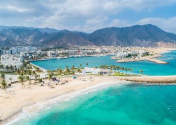 لائحة تنظيمية جديدة لتنظيم التزامات المطورين والملاك في جبل السيفة