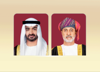 جلالة السلطان ورئيس الإمارات يعقدان لقاء أخويا بصلالة