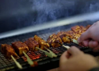 هل يزيد شواء اللحوم من خطر الإصابة بالسرطان؟