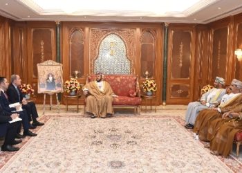 نيابةً عن جلالته.. السّيد أسعد يستقبل وزير الخارجية الأذربيجاني