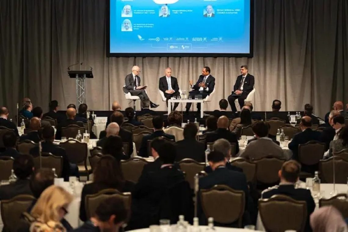 عُمان بين النَفطِ والمُستَقبَل: هل يَنجَحُ الرهانُ الجديد؟