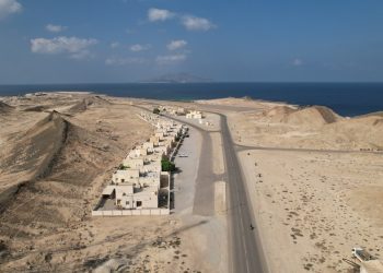 أكثر من 36 ألفًا.. عدد إباحات البناء في سلطنة عُمان