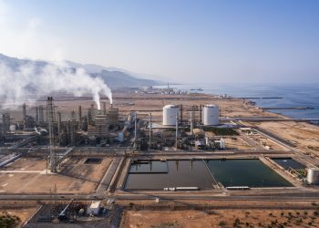 نمو الناتج المحلي الإجمالي لسلطنة عُمان بالأسعار الجارية بنسبة 6%