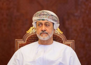 عاجل .. جلالة السلطان يلقي كلمة خلال زيارة قاعة مجلس مدينة مدريد