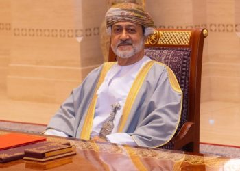 جلالة السلطان يتسلم مفتاح مدريد من نائبة عمدة المدينة