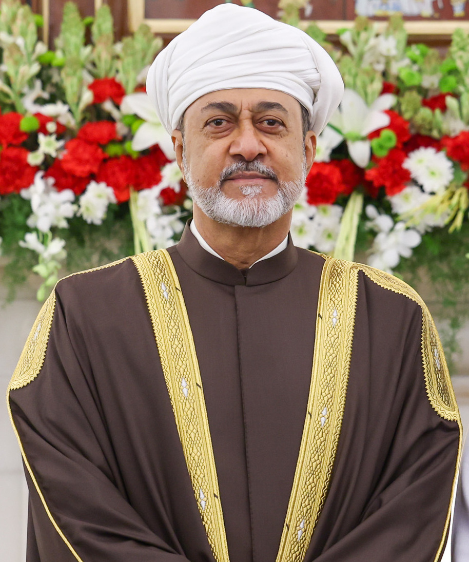 جلالة السلطان يزور قاعة مجلس مدينة مدريد