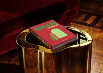 إصدار كتاب “رحلة عُمان” بالشراكة مع دار النشر العالمية “أسولين”